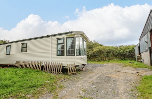 Llanfyrnach Cottage | Rosehaven