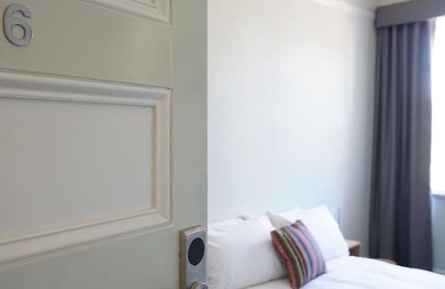 Granville Hotel | Rosehill Hotel