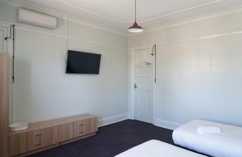 Granville Hotel | Rosehill Hotel