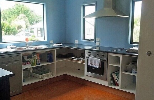 Hahei Cottage | Rosemary Cottage - Hahei Holiday Home