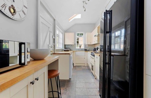 Rothley House | Rosemary Cottage Summ