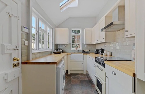 Rothley House | Rosemary Cottage Summ