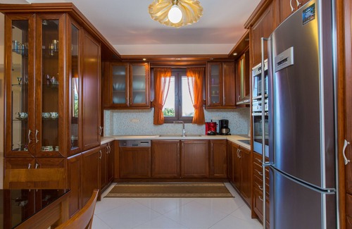 Roussospiti Villa | Rosemary Villa, 45m2 pool, large terrace, walking distance to shops