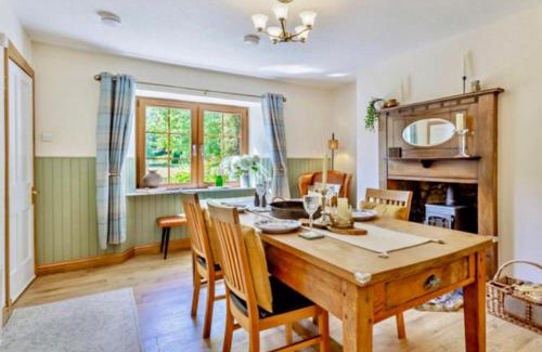 Gorstan House | Rosemount Cottage TWO - Highland Cottage