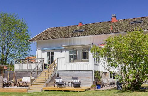 Grebbestad Bed & Breakfast | Rosenhill Bed & Breakfast