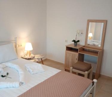 Skala Sotiros Apartment | Roses 2