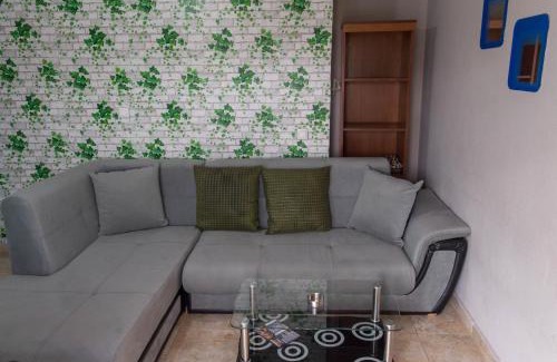 Nea Michaniona Apartment | Roses Studios