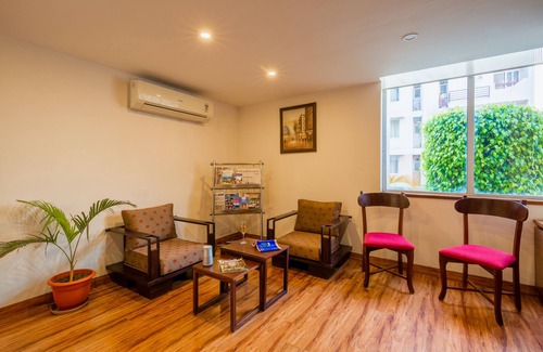 Shivalik Nagar Apartment | Rosewood Apartment Hotel