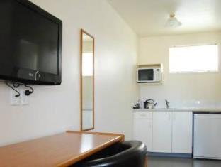 Sherborne Street Hotel | Rosewood Court Motel