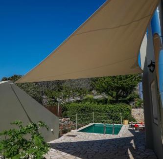 Patrikata Villa | Rosie’s herb house
