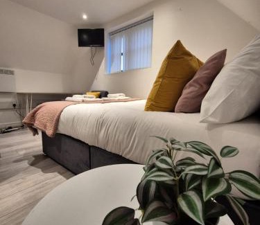 Preston Bissett House | Rosies Retreat 2 Bedroom Farm Cottage