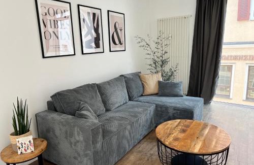 Schorndorf Apartment | ROSIS HOME Geräumige Citywohnung im Herzen Schorndorfs - Ideal für Gruppen und Familen