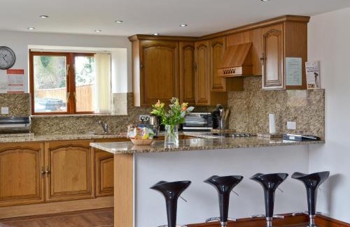 Hamsterley House | Roslyn Cottage