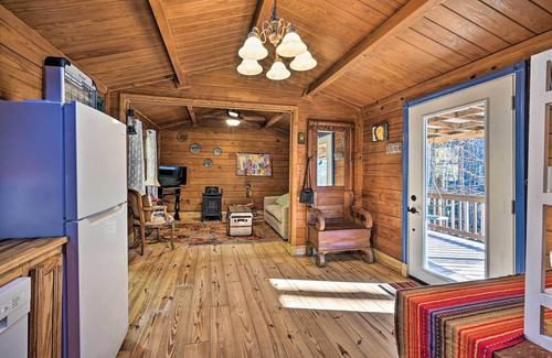 Rosman Apartment | Rosman Vacation Rental w/Charcoal Grill!