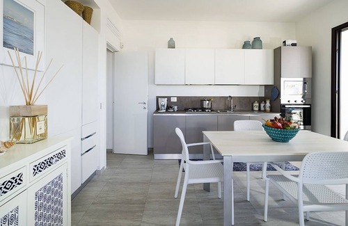 Reitani House | Rosmarino - Villa for 6, Free WiFi, Private Pool, Jacuzzi, Sea View