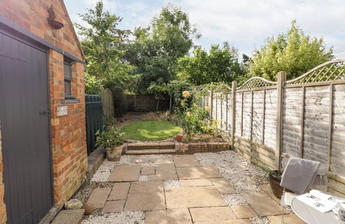 Sedgeberrow Cottage | Ross Cottage