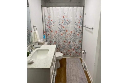 Mount Airy Cottage | Ross' Refuge