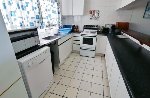 Ramsgate Beach Apartment | Rosscarbery 2