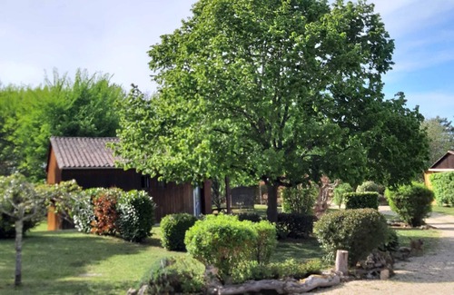 Saint-Avit-Senieur Ski Chalet | Rossignol, wooden cottage in the Hameau des Laurières