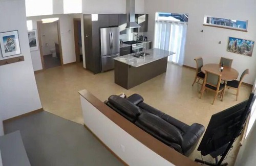 Rossland House | Rossland Mountain View - New 2-bedroom Home