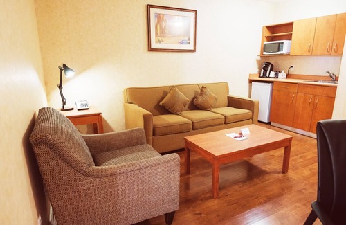Rosslyn Hotel | Rosslyn Inn and Suites