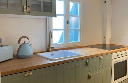 Kommern House | Rosy times, vacations in a half-timbered house - Holiday home in a half-timbered house, shower, WC,3