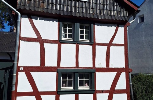 Kommern House | Rosy times, vacations in a half-timbered house - Holiday home in a half-timbered house, shower, WC,3