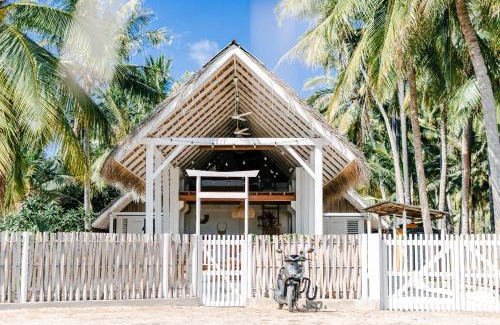 Rote Island Villa | Rote White House - North Villa