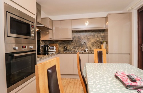 Ambleside Apartment | ROTHAY 17, family friendly in Ambleside