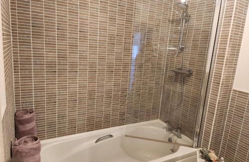 Landore Apartment | Rothwell