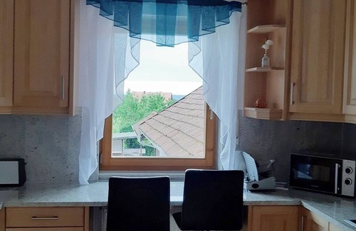 Roßbach Apartment | Rottaler Ferienhaus - "Waldblick" vacation apartment with large roof terrace