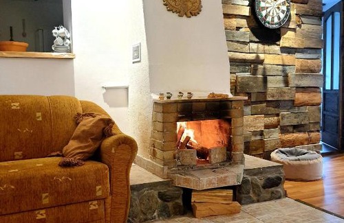 Vulcan House | Roua Land