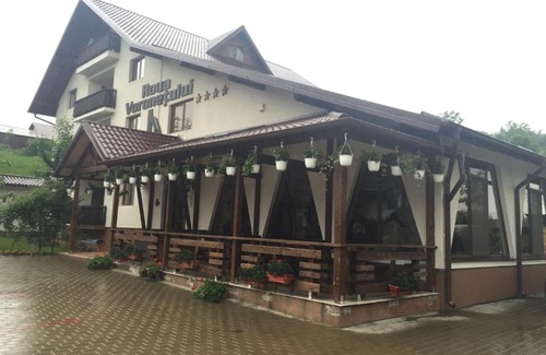 Gura Humorului House | Roua Voronetului