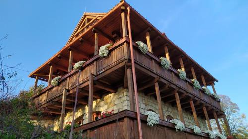 Cerveny Kostelec House | Roubenka