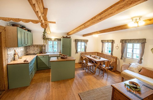Mlade Buky Ski Chalet | Roubenka under the trees with wellness in the Giant Mountains. Renovated historic.