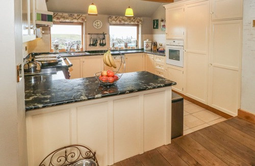 New Hey Cottage | ROUGH BANK BARN, pet friendly, character holiday cottage in Newhey