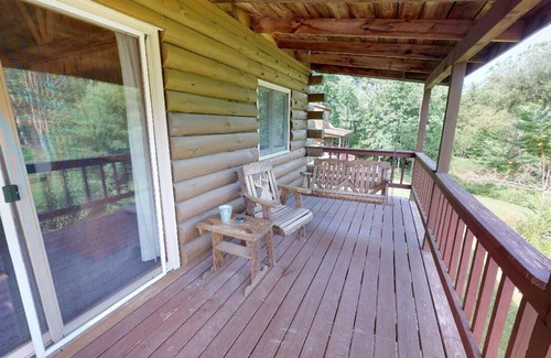 Sabinsville Cabin | Rough Cut Lodge - Maple Cabin