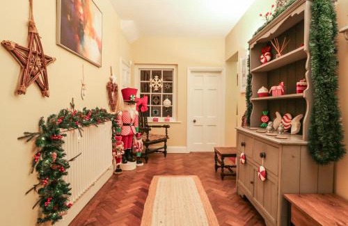 East Hanningfield House | Rough Hill House