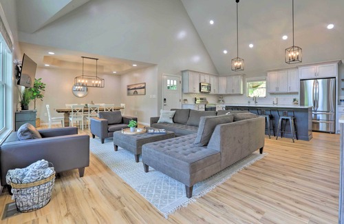 Westview House | Rough River Lake House w/Dual Primary Suites!