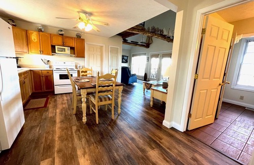 Falls of Rough House | Rough River Lake Cliff Top Retreat
