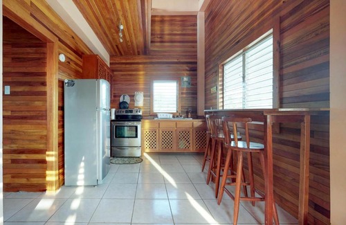 Caye Caulker House | Roughrider Inn Gold Standard Certified