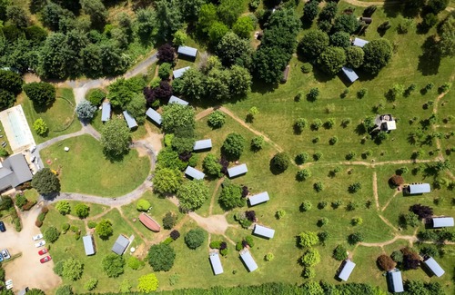 Chamberet Cabin | Roulotte Hôtelière 4 persons