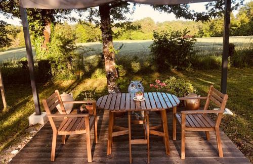 Les Salles Lavauguyon House | Roulotte La Chouette des Granges