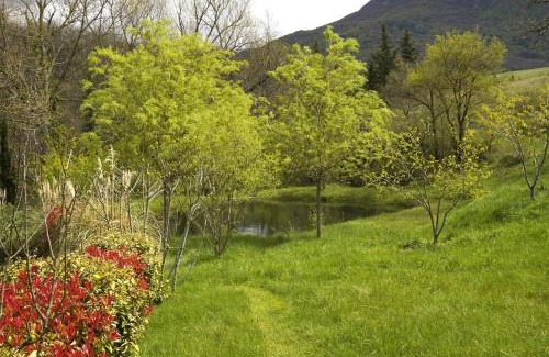 Bugarach Ski Chalet | Roulotte pour amoureux de la nature
