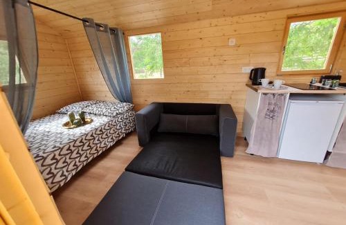 La Couronne Apartment | Roulotte Provençale