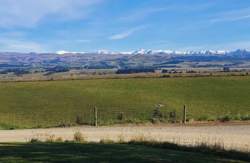 Reidston Cottage | Round Hill Cottage, Oamaru