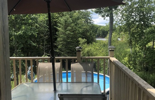 Havelock-Belmont-Methuen Cottage | Round Lake Cottage Pool Hot Tub