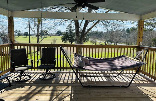 Brenham House | Round Top Cottage