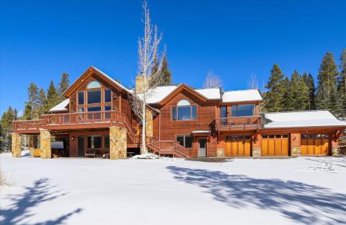 The Highlands House | Rounds Retreat home