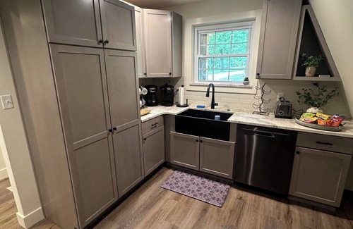 Crestline Cabin | Route 66 Cozy Cottage
